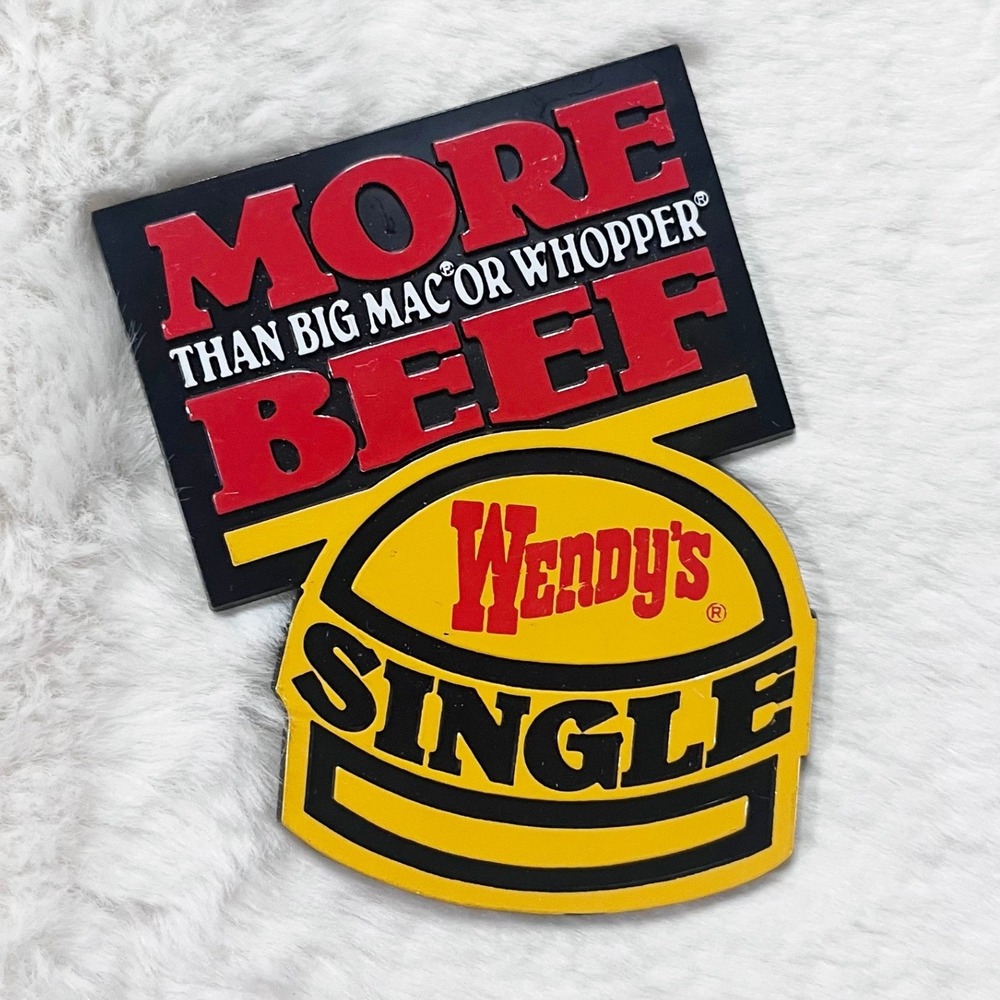 🔮 5/$25 Vintage Wendy's More Beef Pin